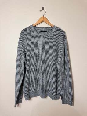 Novamen mens grey heavy ribbed pull on sweater 
Size XXL